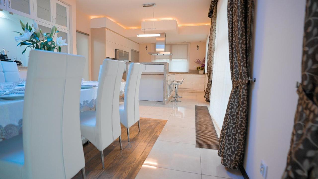 Exclusive Luxury Villa Varsovie Extérieur photo
